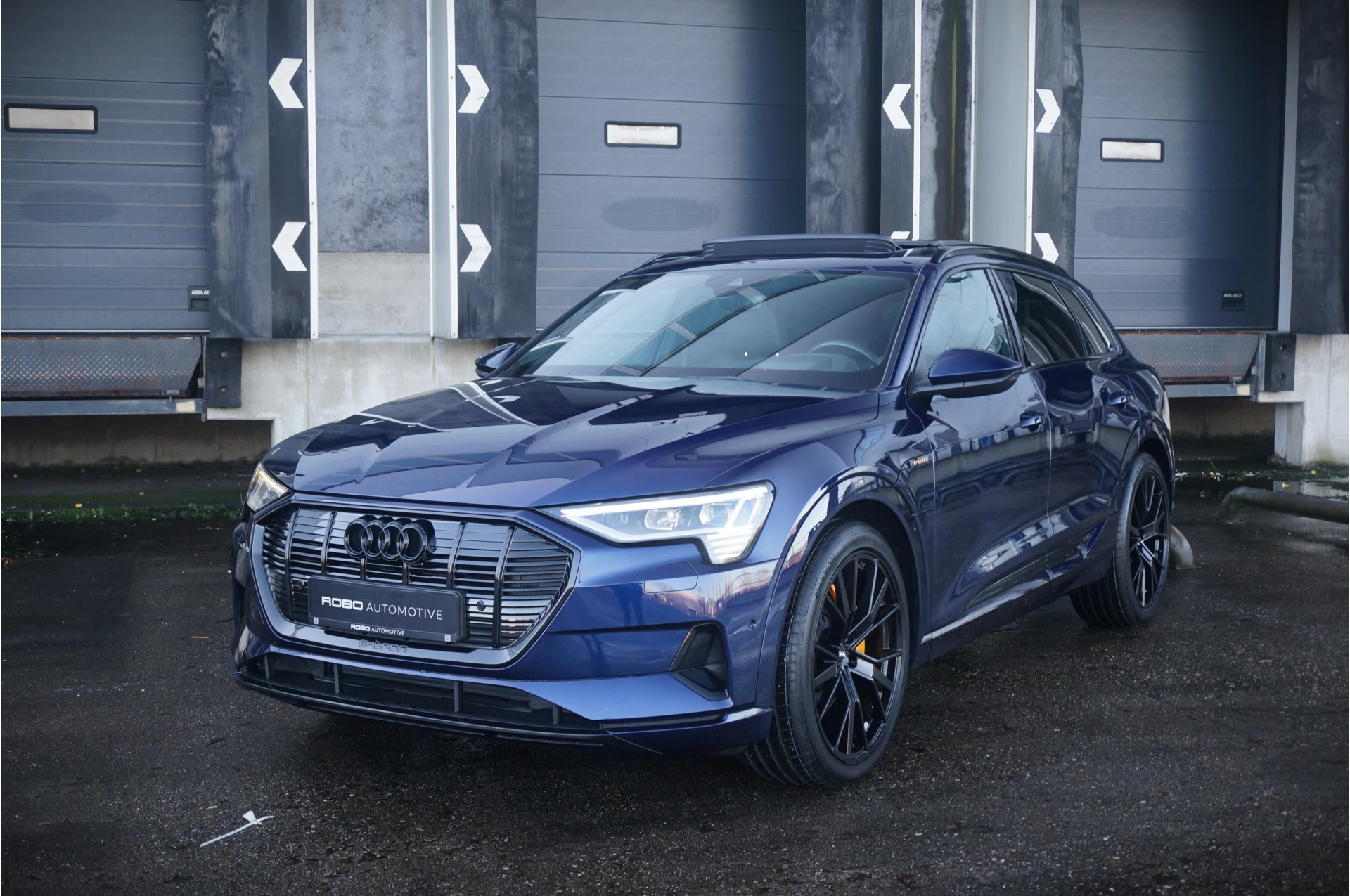 Hoofdafbeelding Audi e-tron