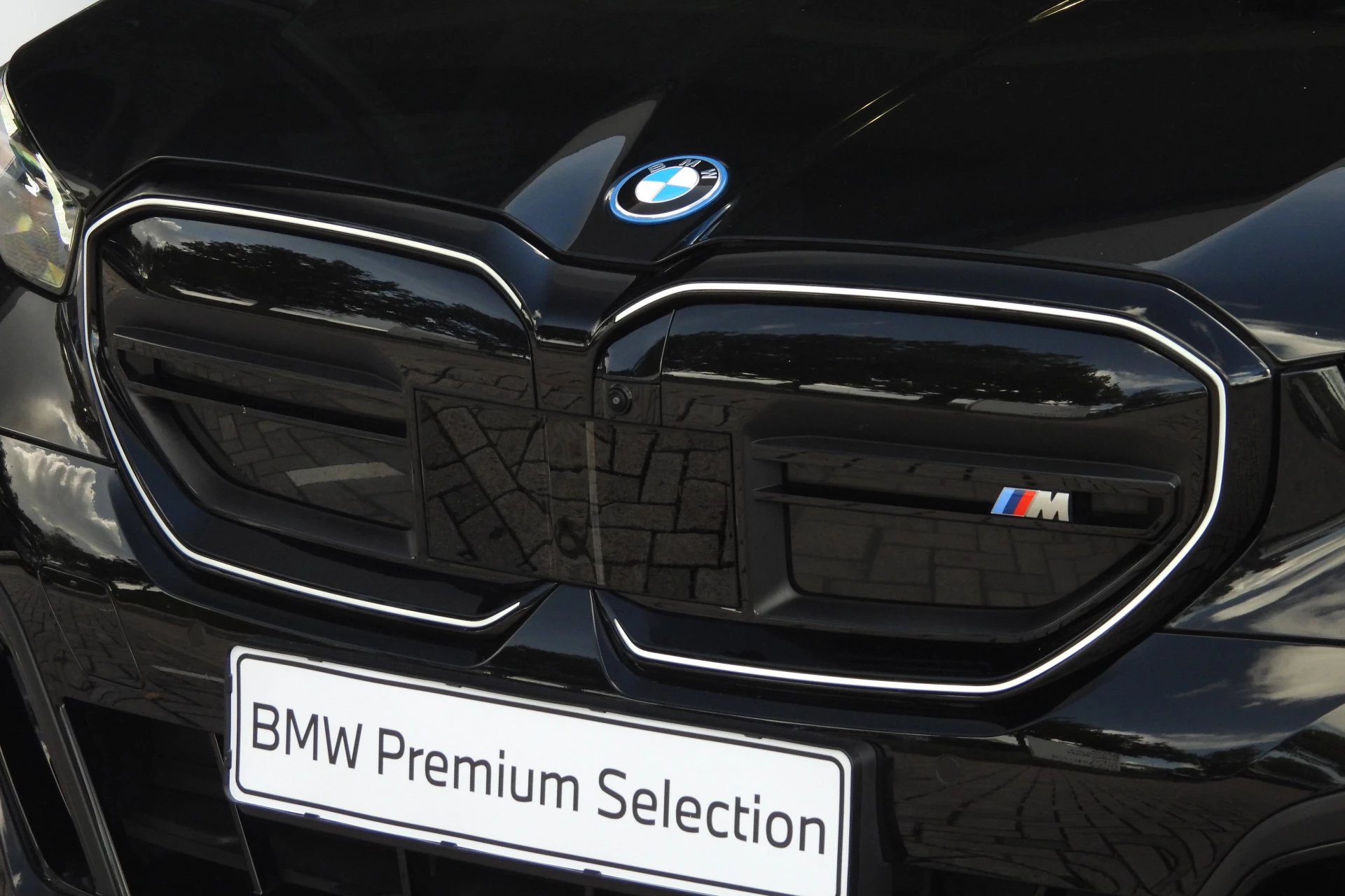 Hoofdafbeelding BMW i5