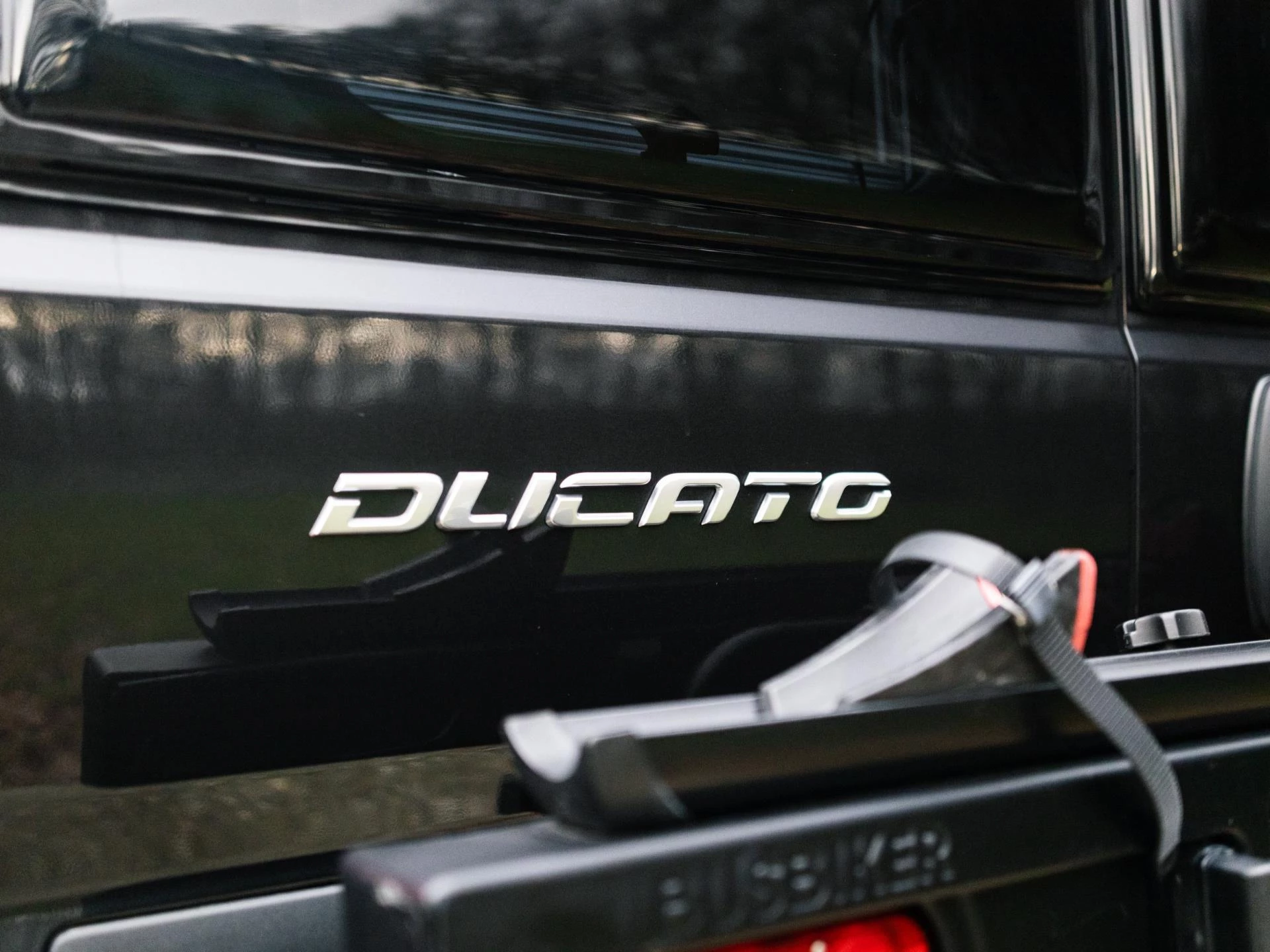 Hoofdafbeelding Sunlight Cliff 600