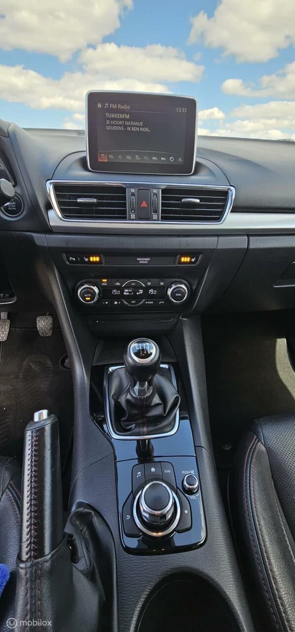 Hoofdafbeelding Mazda 3