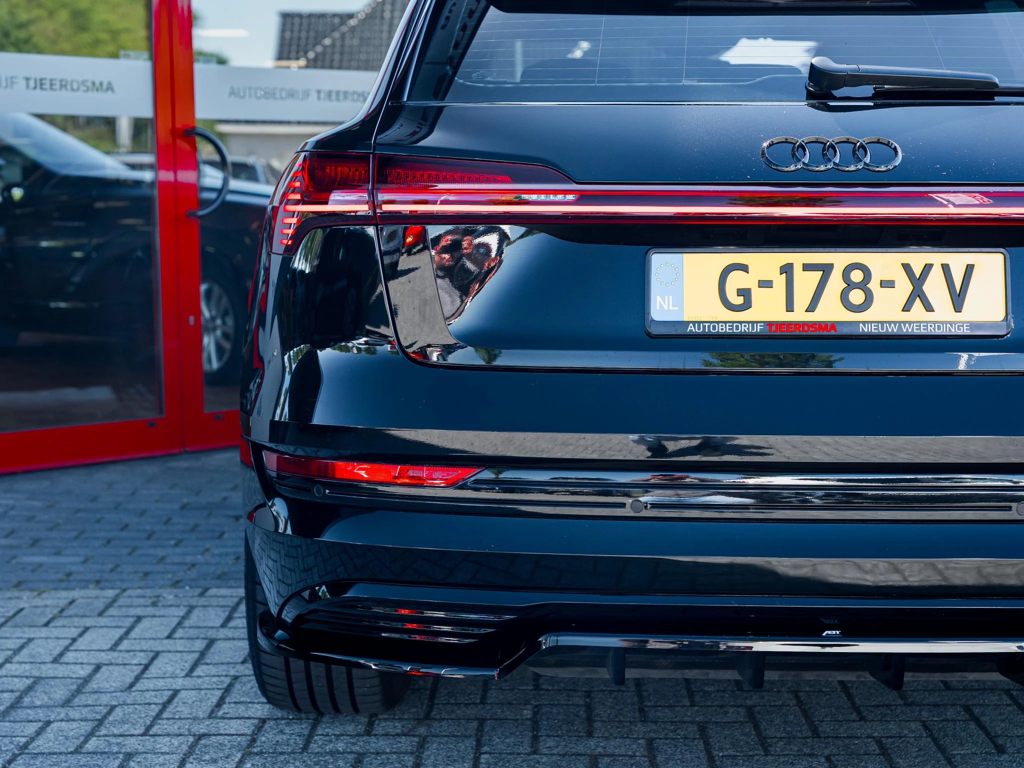 Hoofdafbeelding Audi e-tron