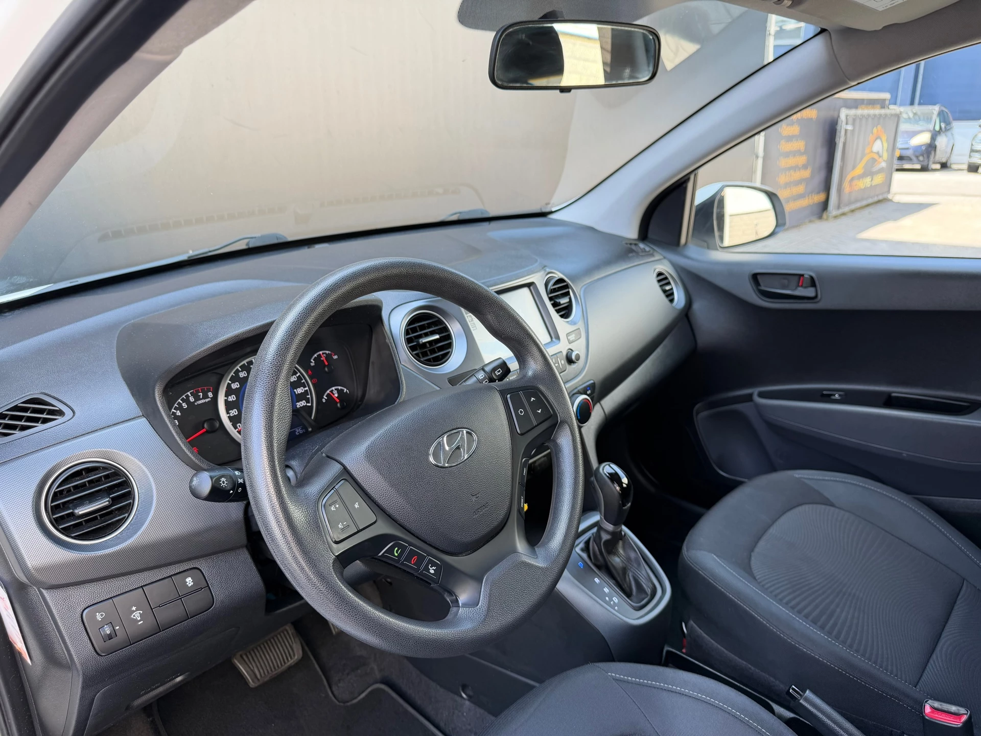 Hoofdafbeelding Hyundai i10