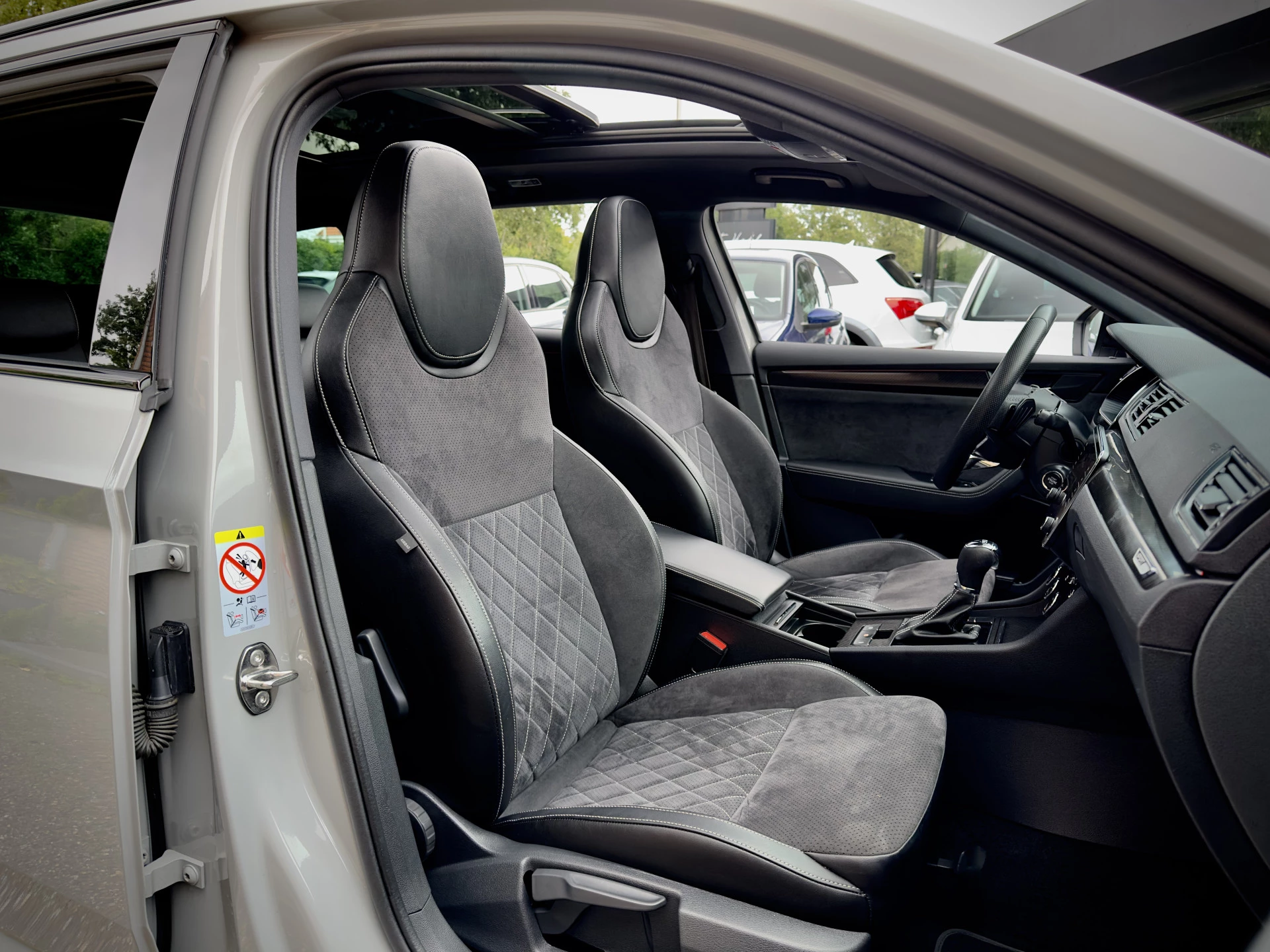 Hoofdafbeelding Škoda Superb