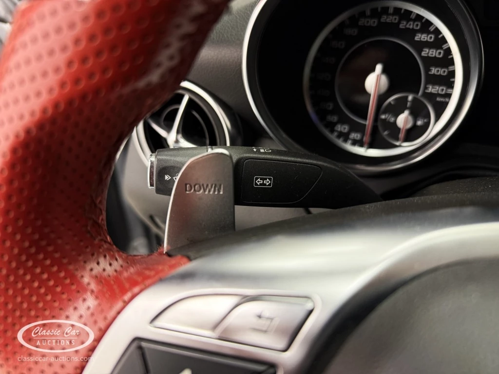 Hoofdafbeelding Mercedes-Benz SLK