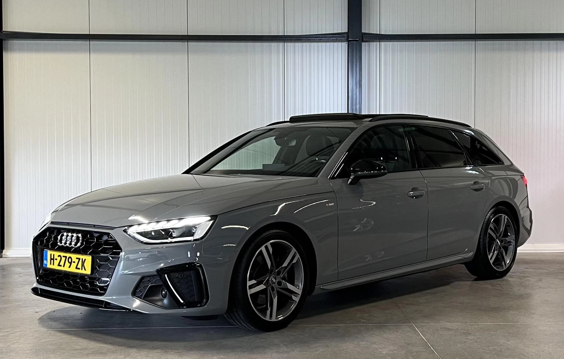 Hoofdafbeelding Audi A4