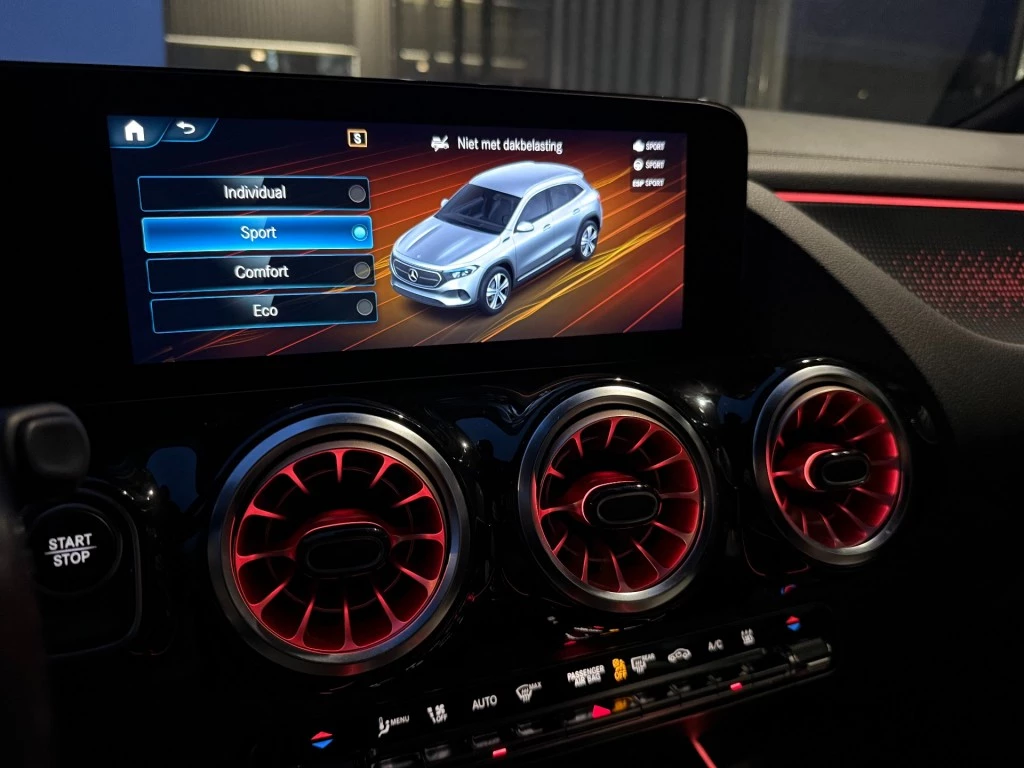 Hoofdafbeelding Mercedes-Benz EQA