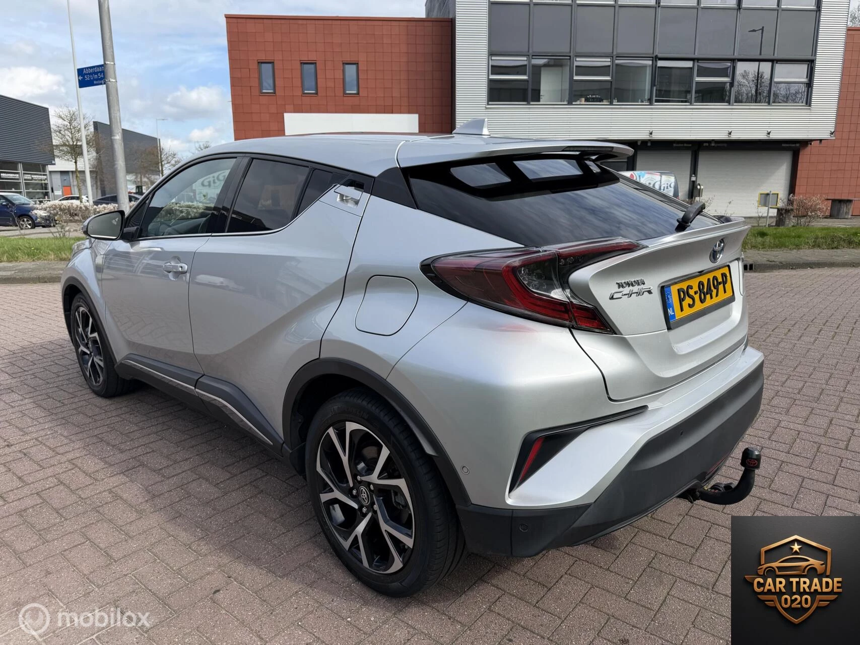 Hoofdafbeelding Toyota C-HR