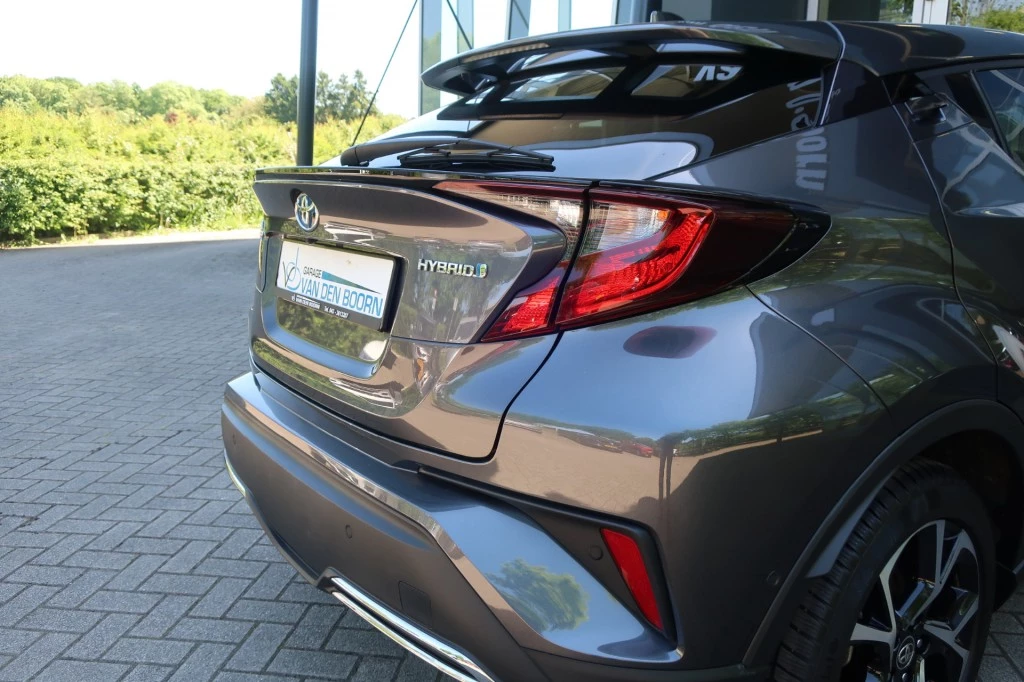 Hoofdafbeelding Toyota C-HR