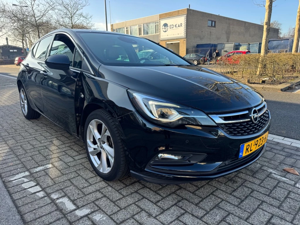 Hoofdafbeelding Opel Astra