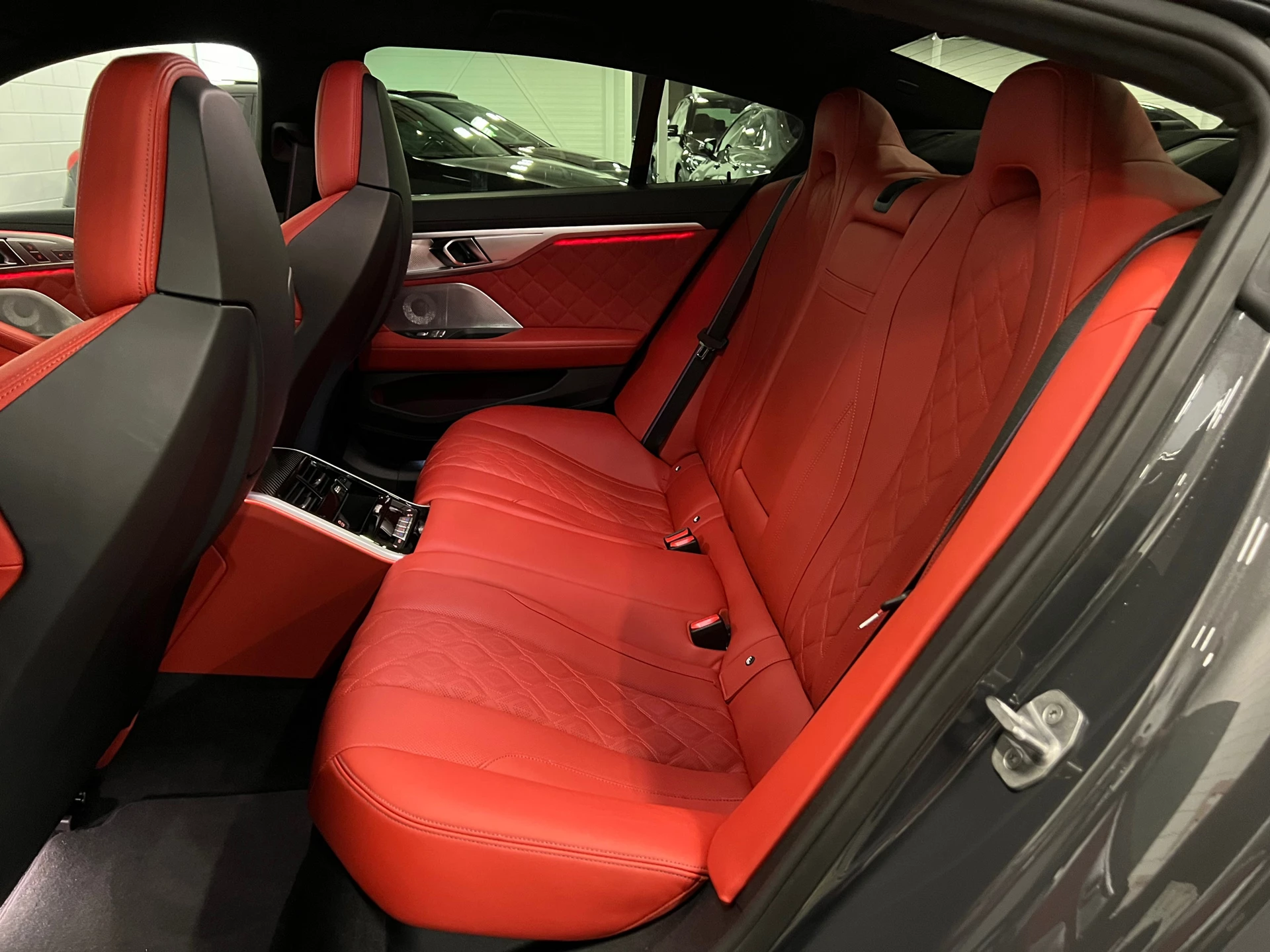 Hoofdafbeelding BMW M8