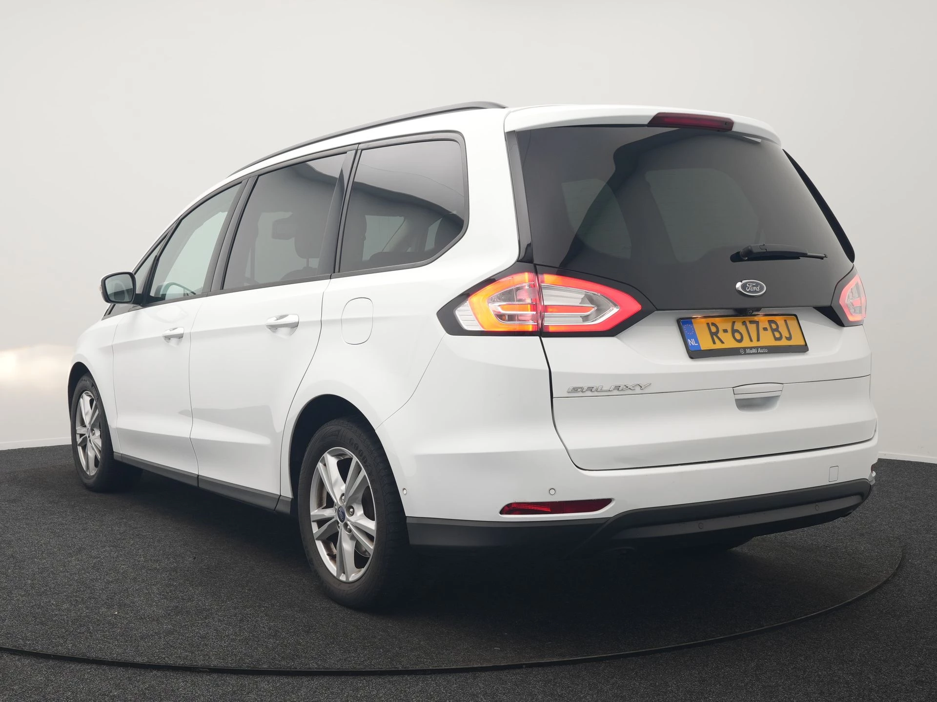 Hoofdafbeelding Ford Galaxy