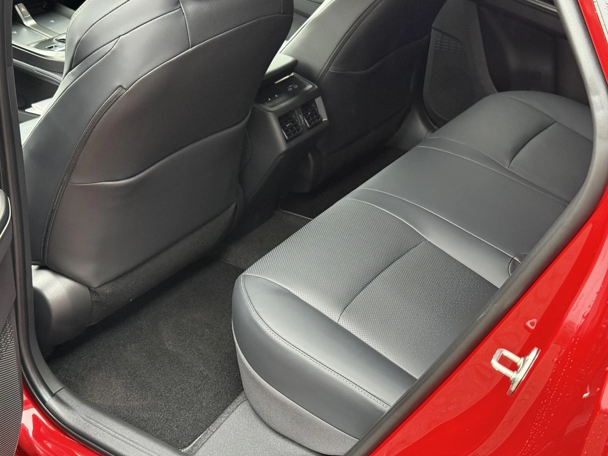 Hoofdafbeelding Toyota bZ4X