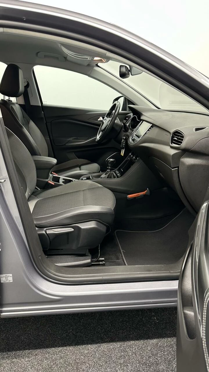 Hoofdafbeelding Opel Grandland X