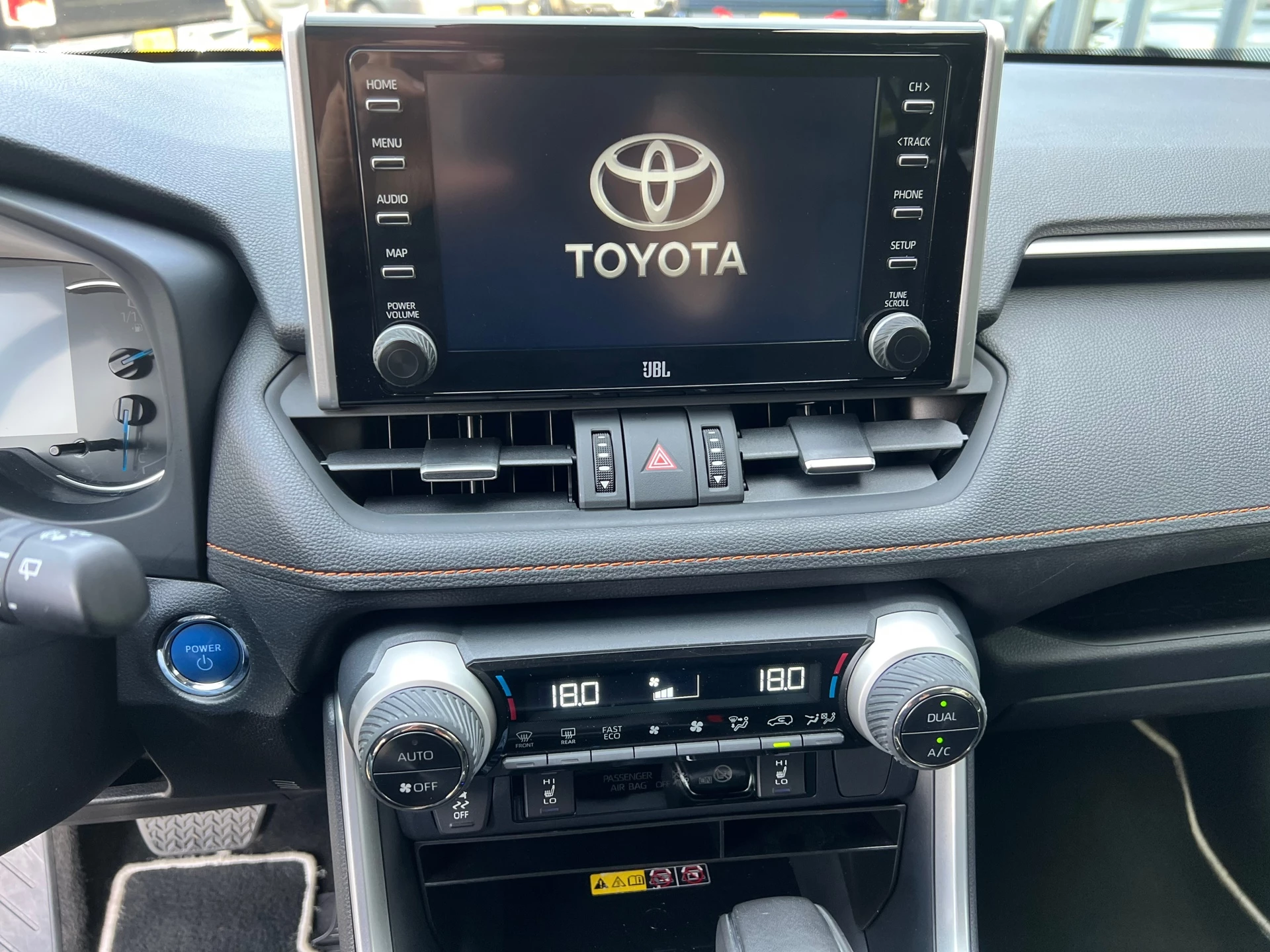 Hoofdafbeelding Toyota RAV4