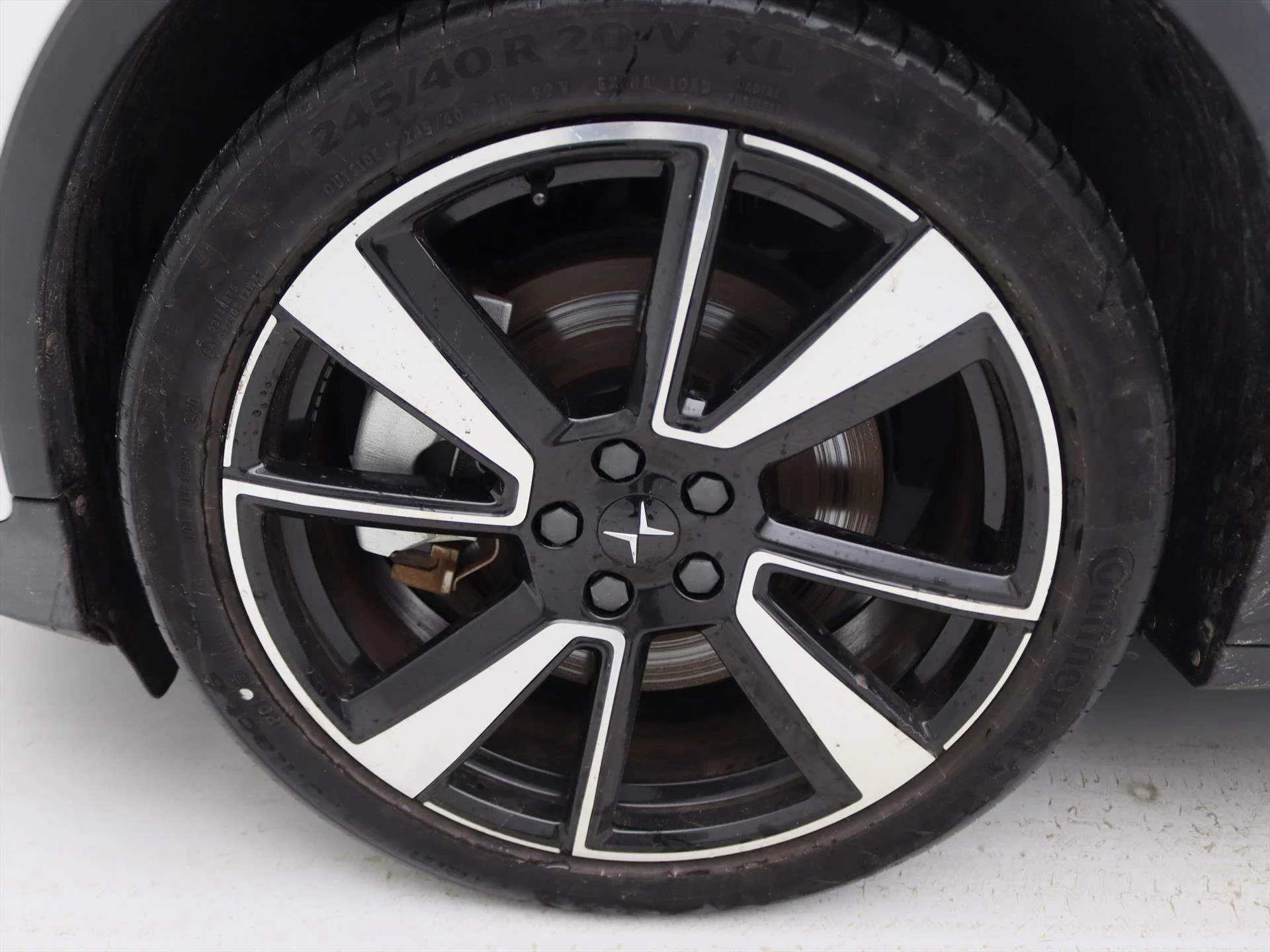 Hoofdafbeelding Polestar 2