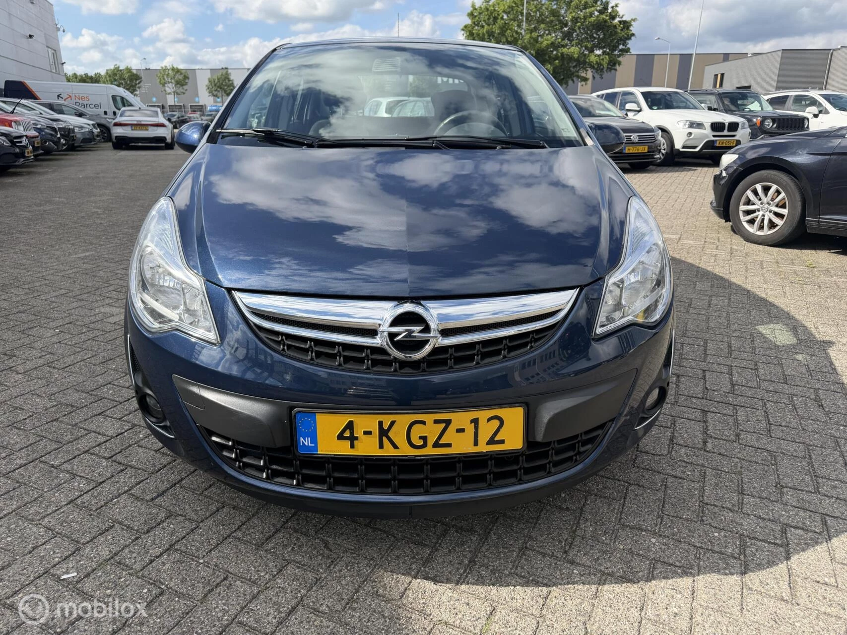 Hoofdafbeelding Opel Corsa