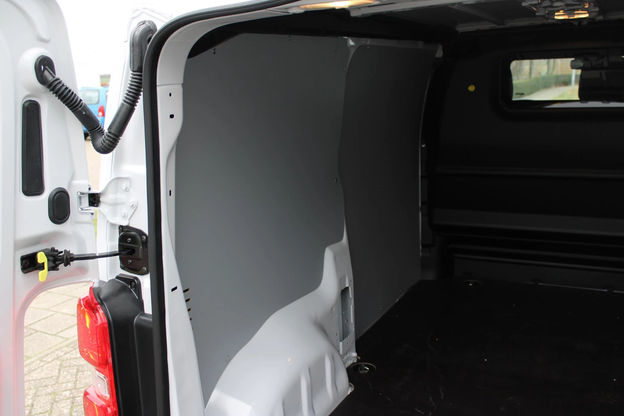 Hoofdafbeelding Peugeot e-Expert