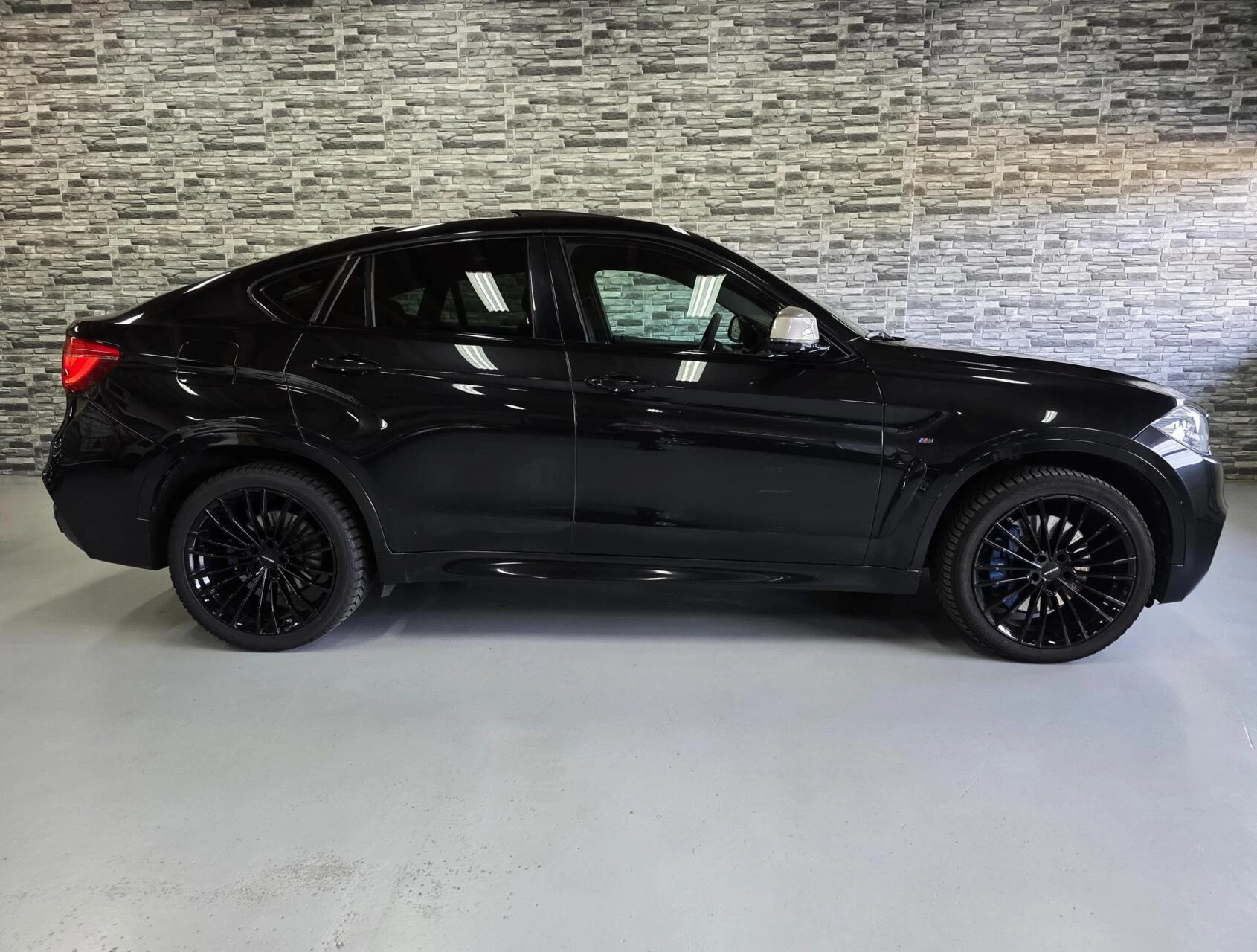 Hoofdafbeelding BMW X6