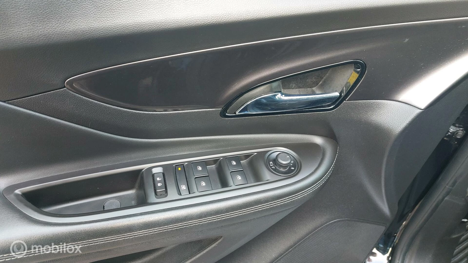 Hoofdafbeelding Opel Mokka X