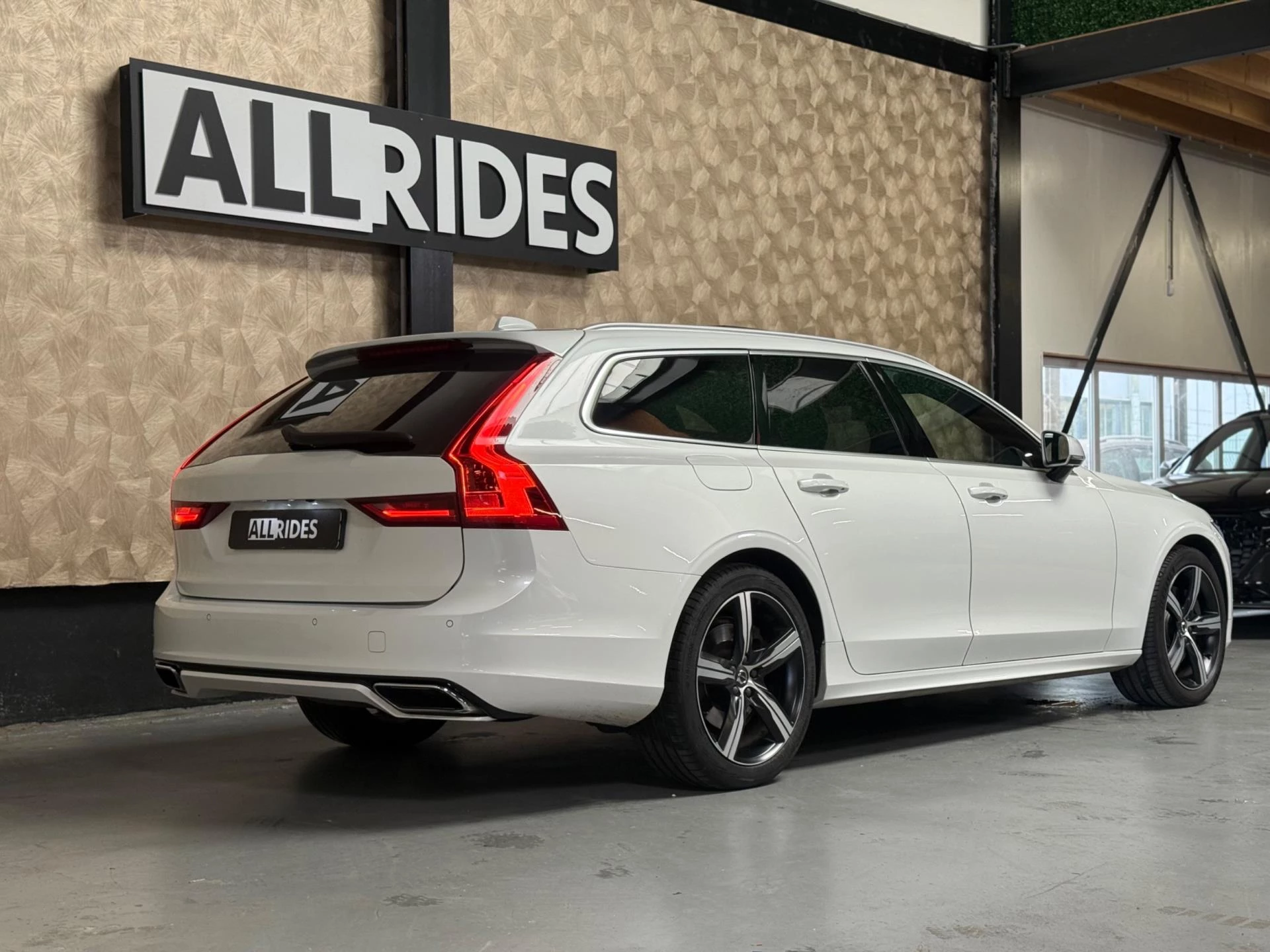 Hoofdafbeelding Volvo V90