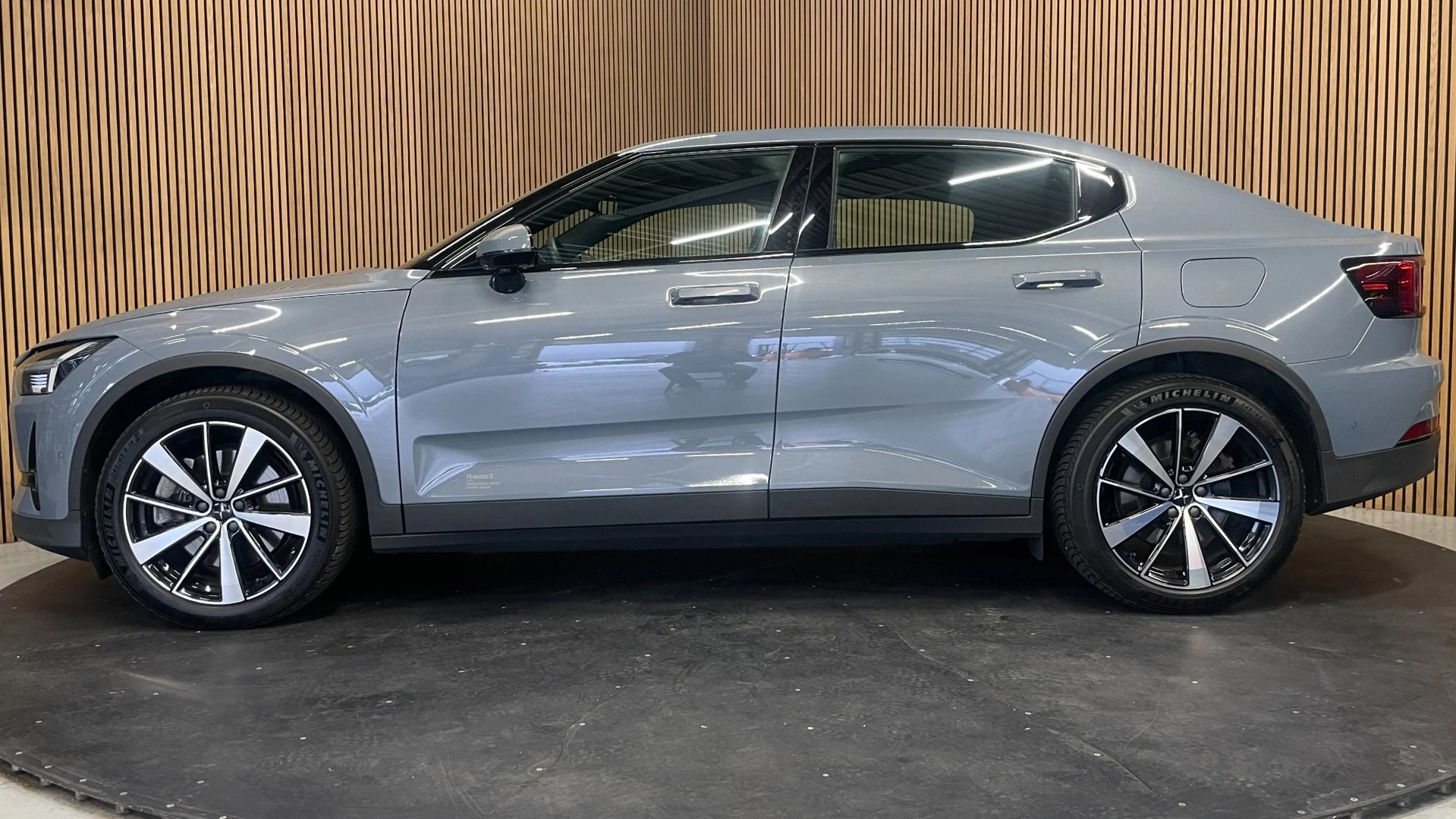 Hoofdafbeelding Polestar 2