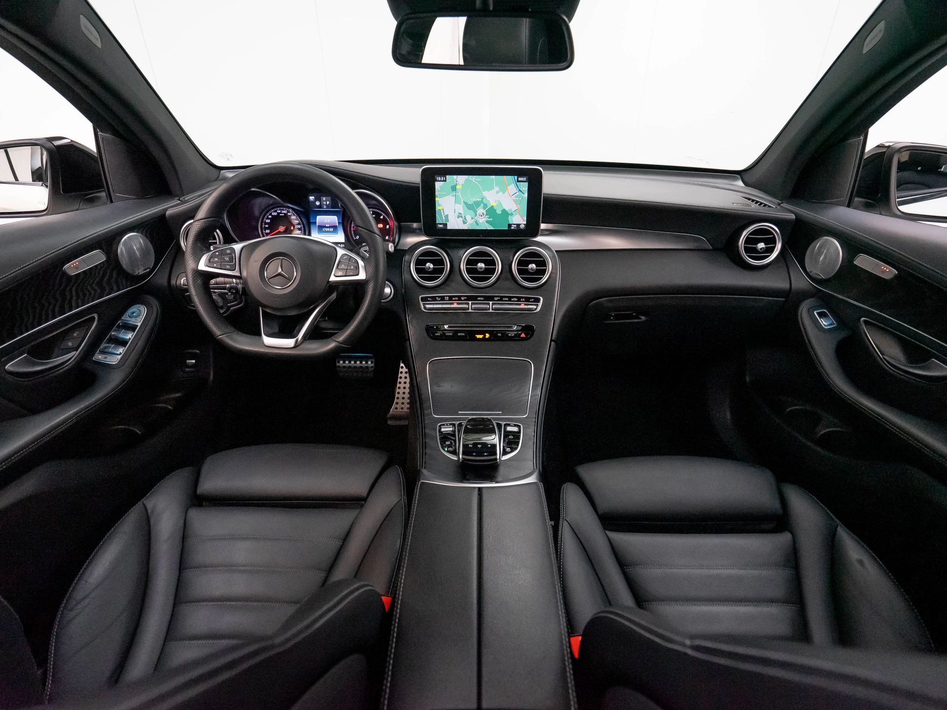 Hoofdafbeelding Mercedes-Benz GLC