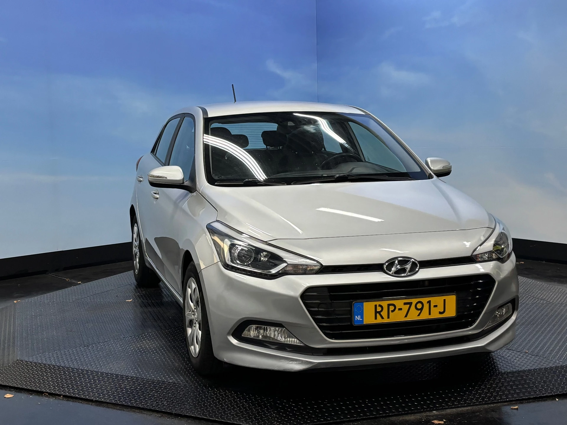 Hoofdafbeelding Hyundai i20