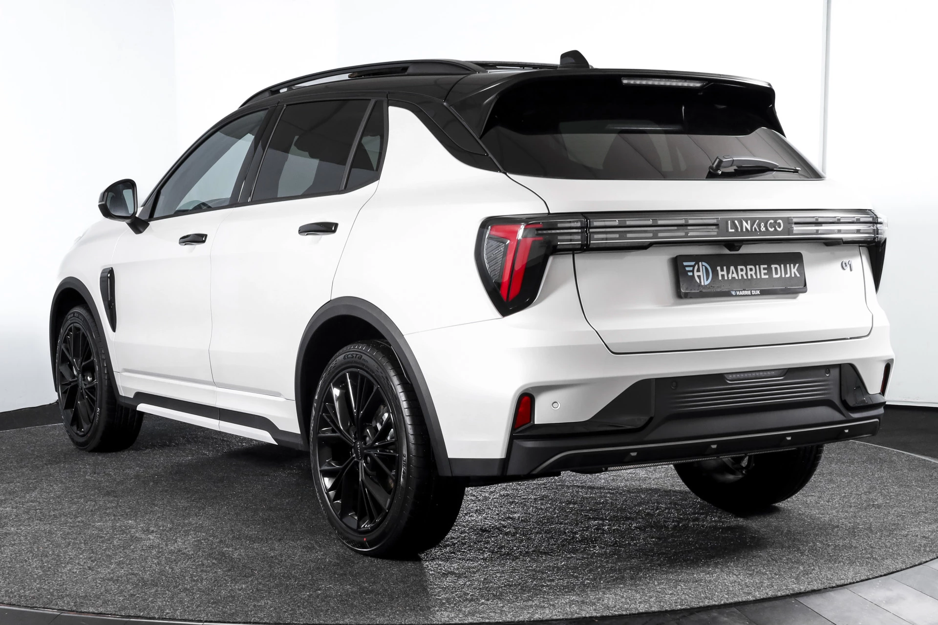 Hoofdafbeelding Lynk & Co 01