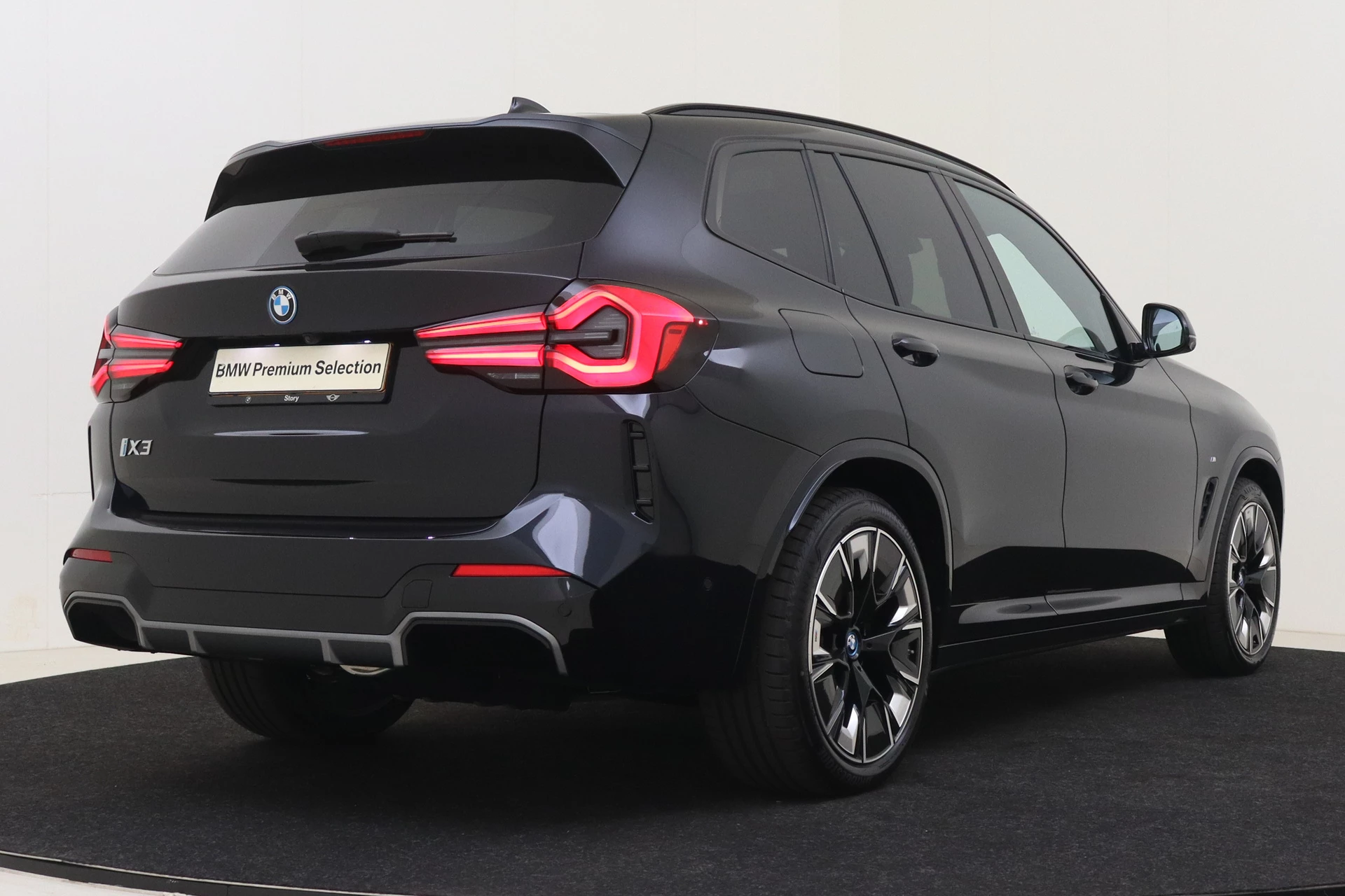 Hoofdafbeelding BMW iX3