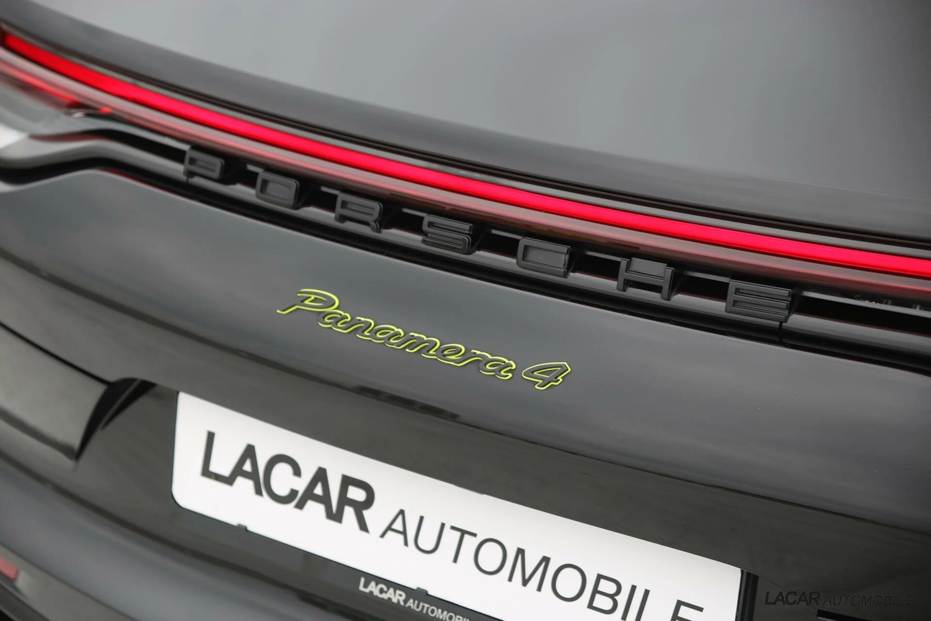 Hoofdafbeelding Porsche Panamera