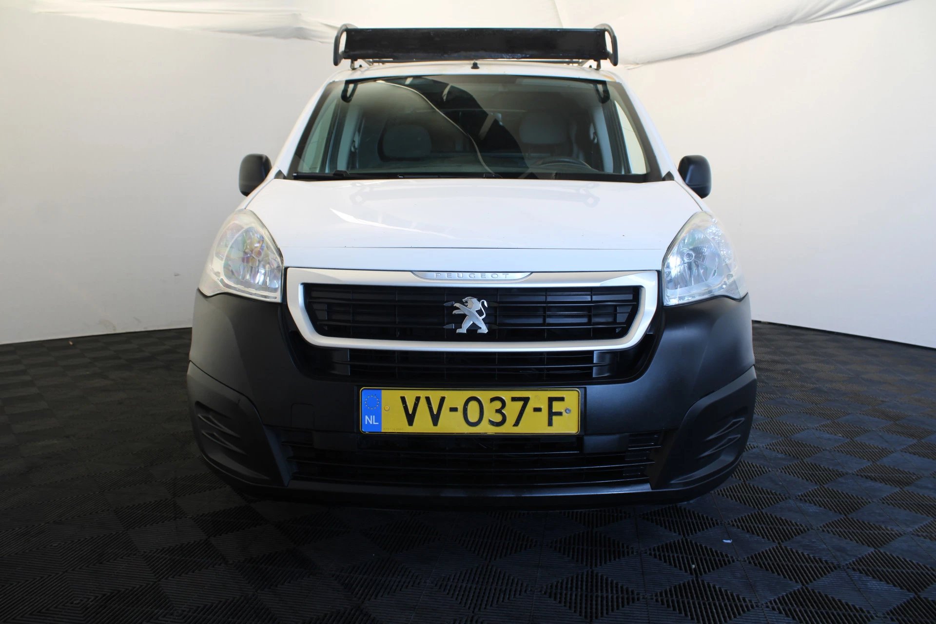 Hoofdafbeelding Peugeot Partner