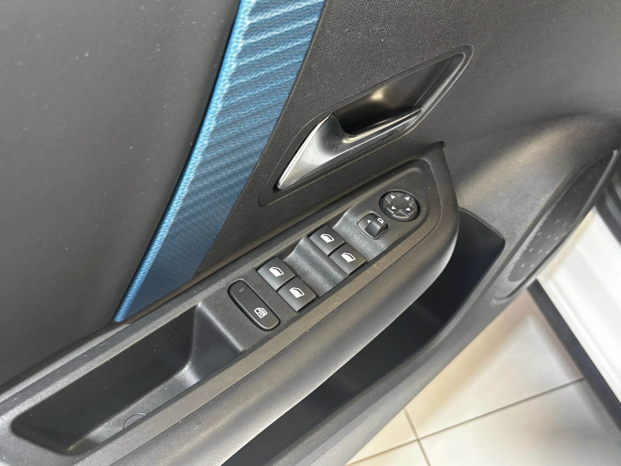 Hoofdafbeelding Citroën ë-C4