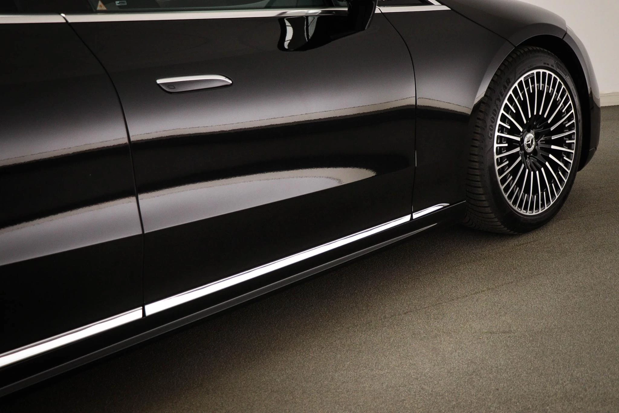 Hoofdafbeelding Mercedes-Benz EQS