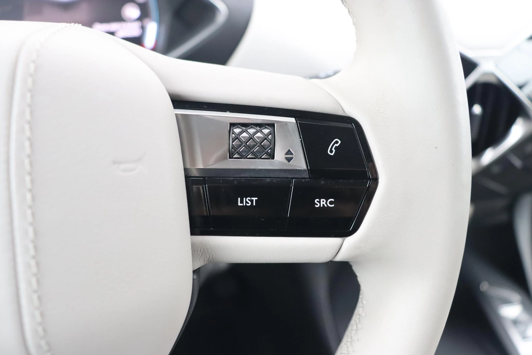 Hoofdafbeelding DS DS 3