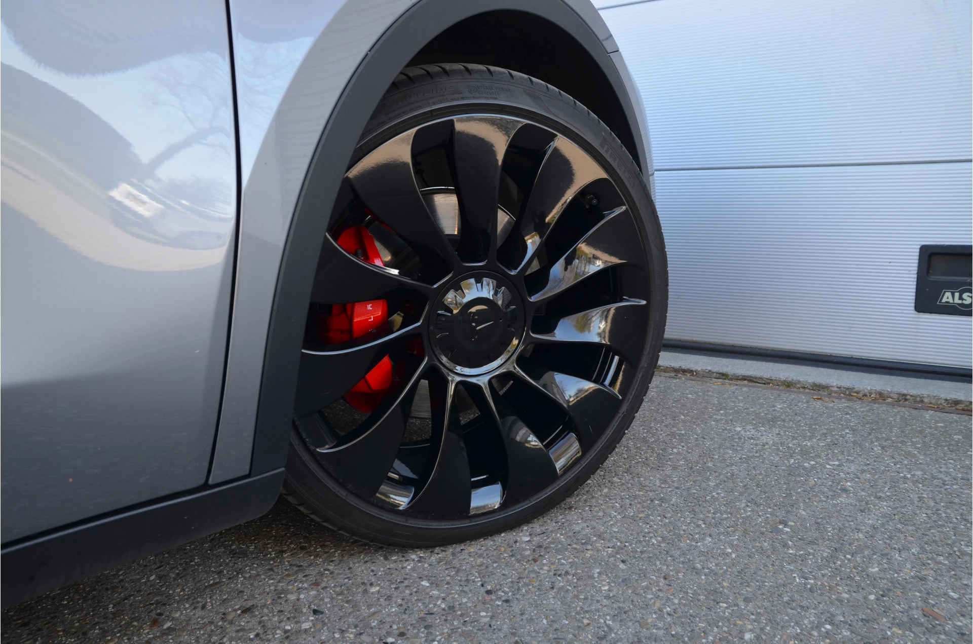 Hoofdafbeelding Tesla Model Y