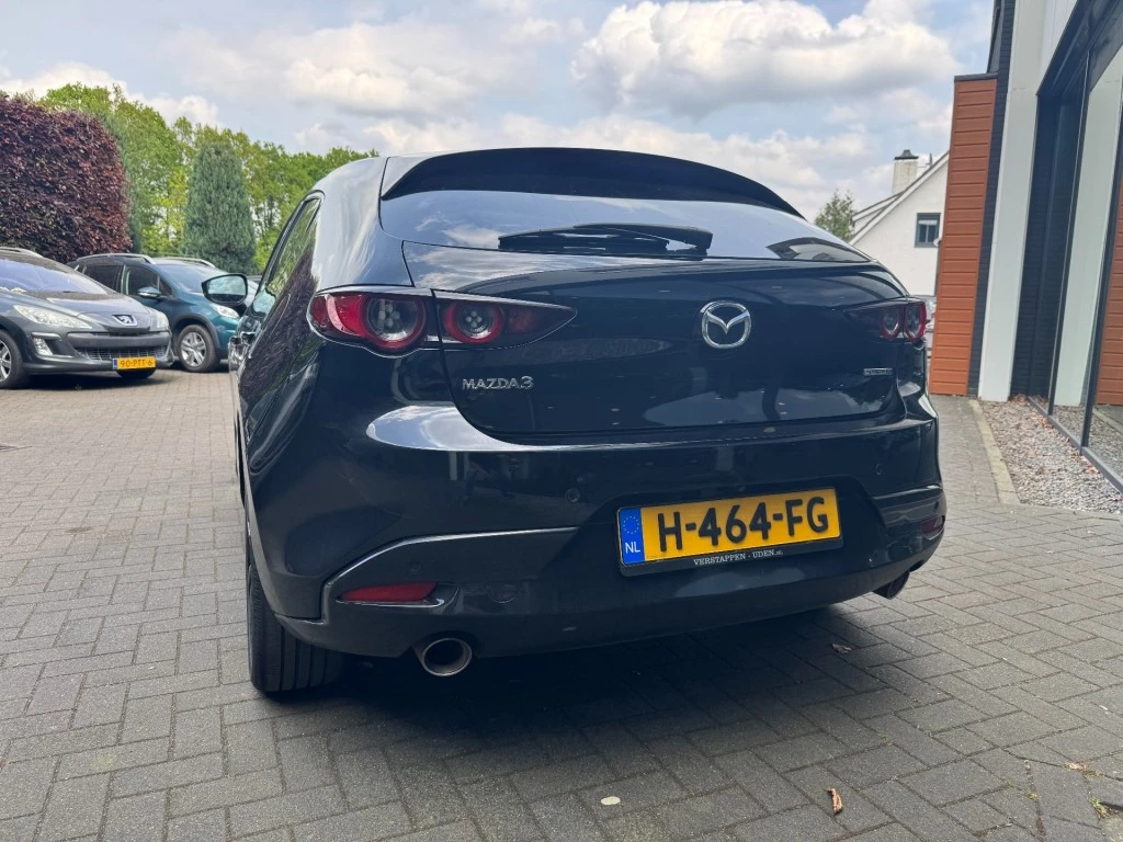 Hoofdafbeelding Mazda 3