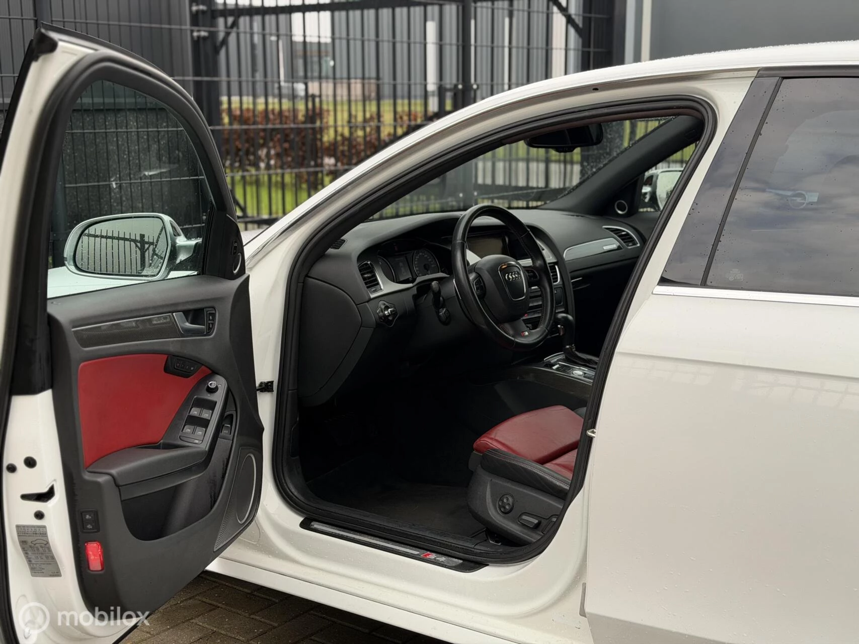 Hoofdafbeelding Audi S4