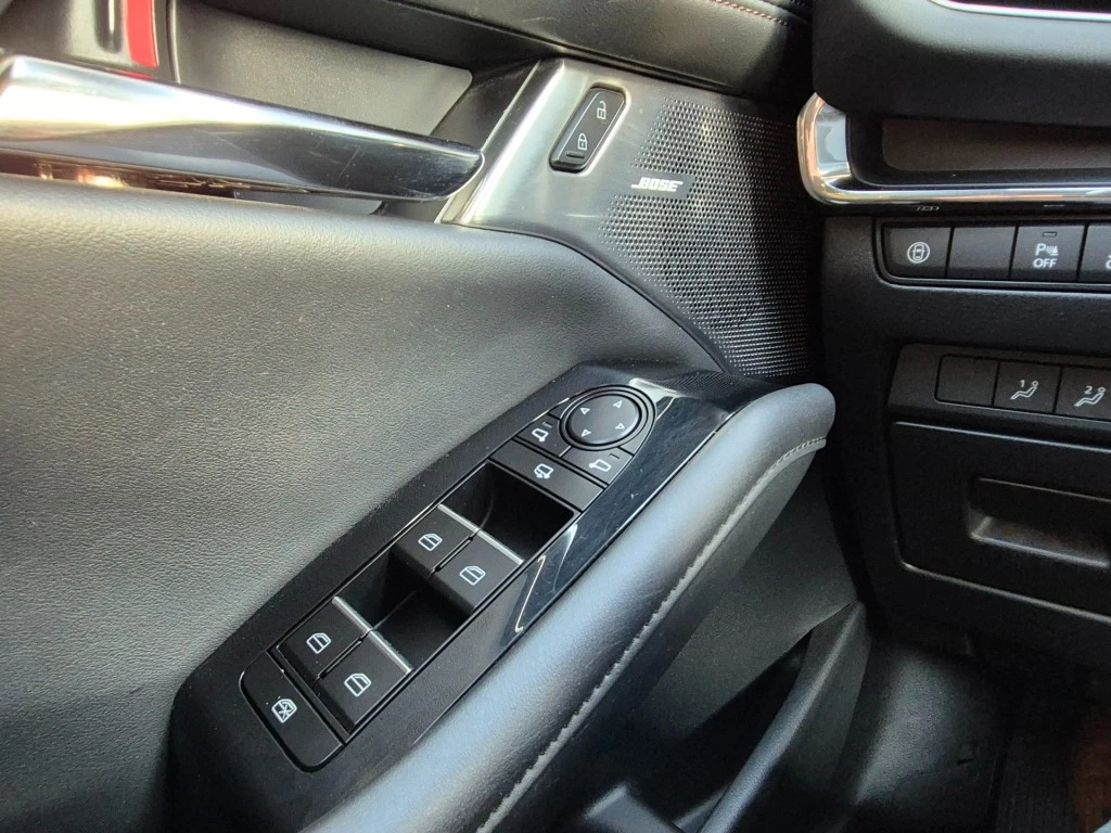 Hoofdafbeelding Mazda 3