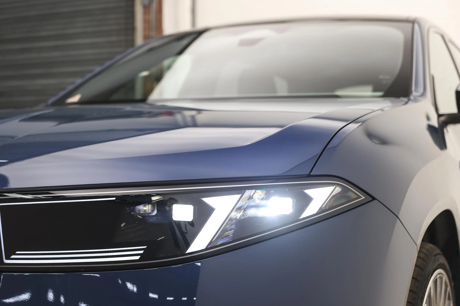 Hoofdafbeelding BMW iX3