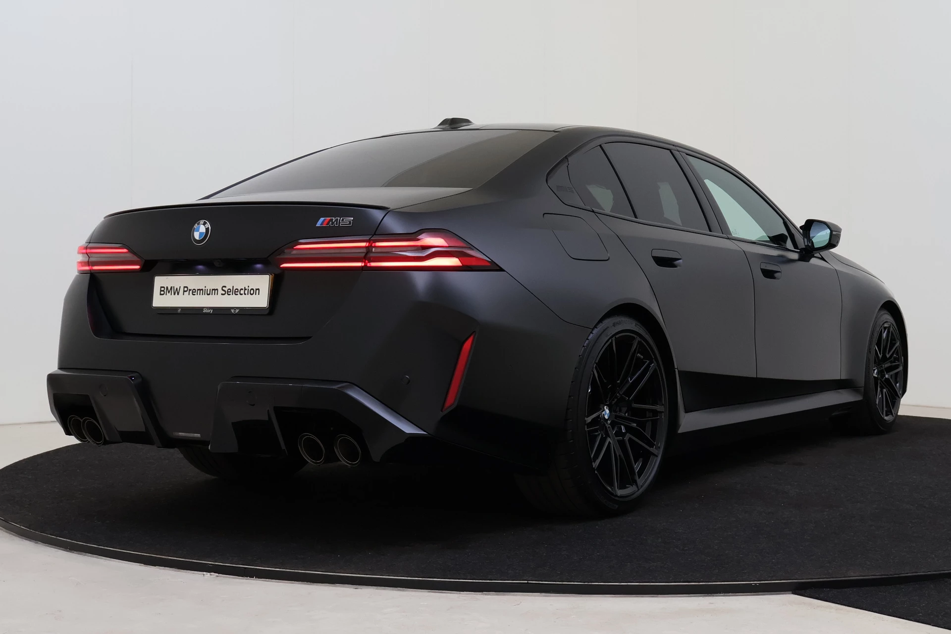 Hoofdafbeelding BMW M5