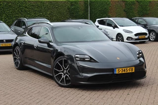 Porsche Taycan Sport Turismo 93 kWh / SoH 90,8% / Panoramadak / Camera / Adaptieve stoelen / Luchtvering / 21'' / Bose / Keyless / Sportchrono / Stoelverwarming / DAB / ACC