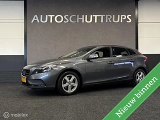 Volvo V40 1.6 T3 Kinetic DEALER O.H. / DB RIEM IS VV / CLIMA / CRUISE / TR.HAAK / NAVI /