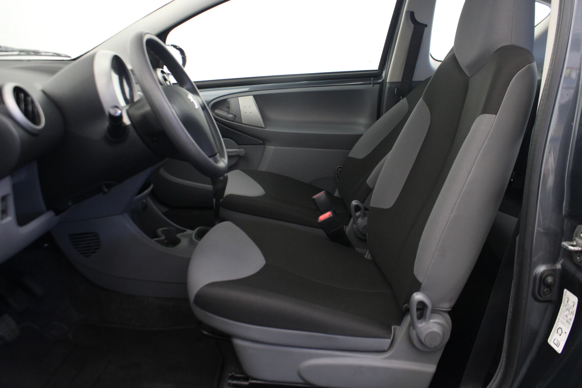 Hoofdafbeelding Peugeot 107