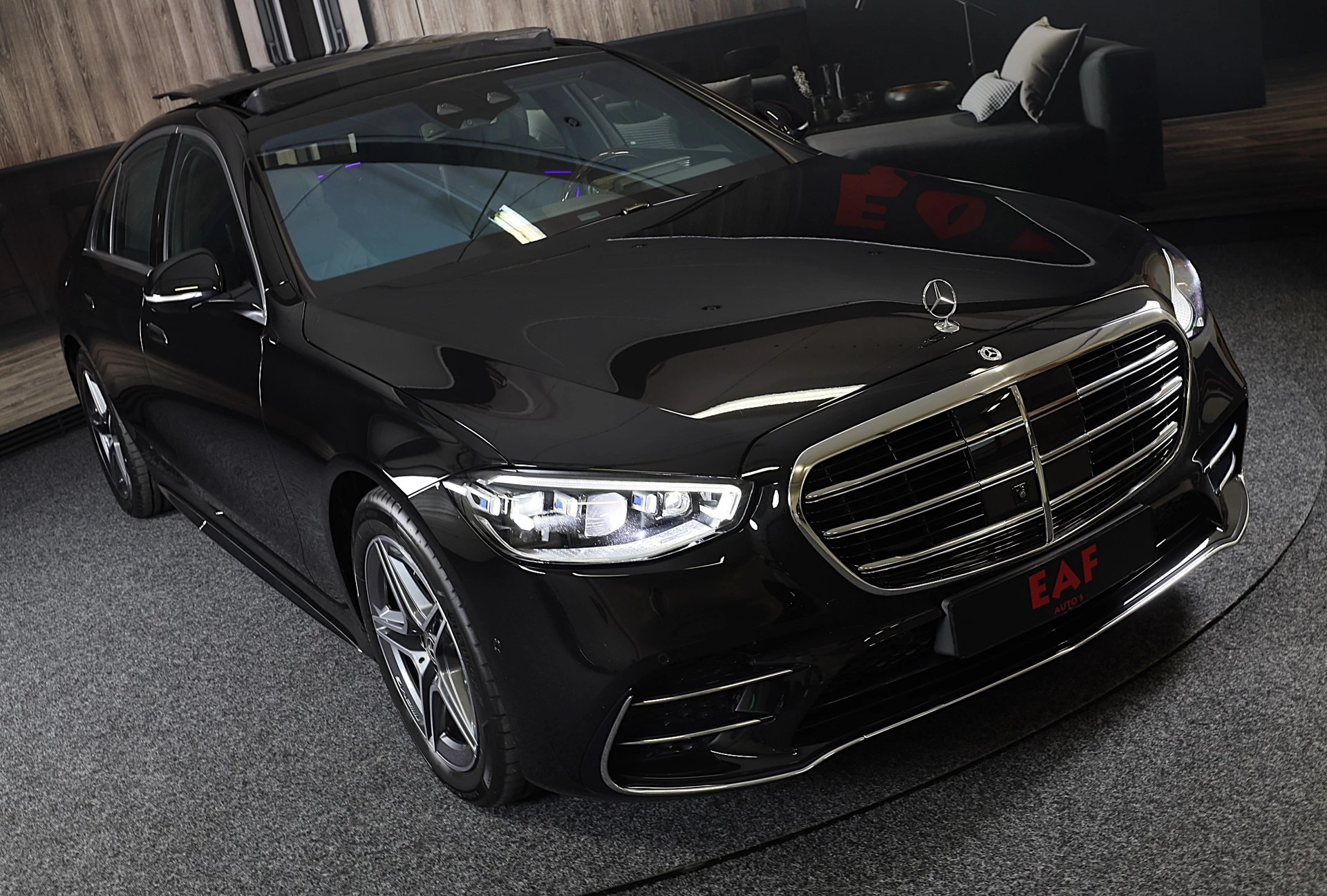 Hoofdafbeelding Mercedes-Benz S-Klasse