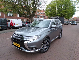 Hoofdafbeelding Mitsubishi Outlander Mitsubishi Outlander 2.0 PHEV Executive Edition NAVI CAMERA TELEFOON CRUISECONTROL.....