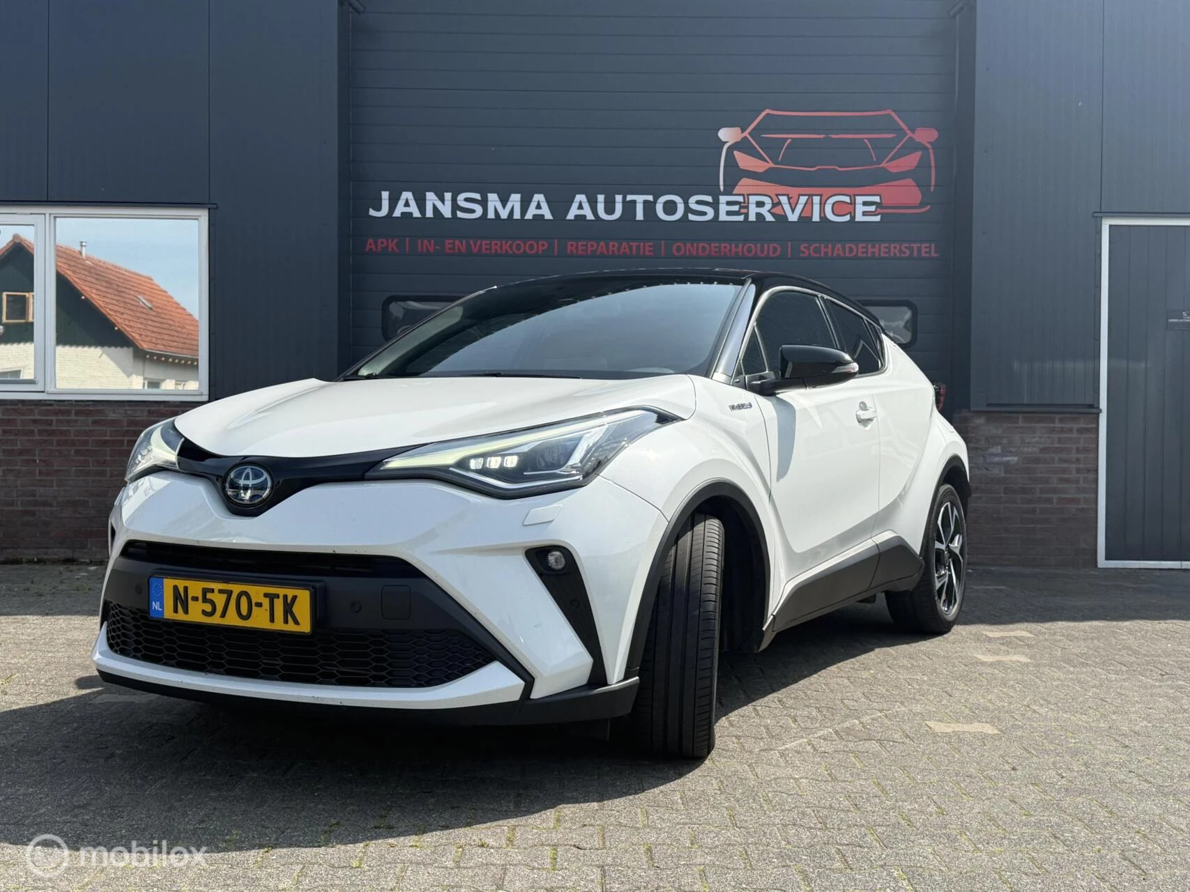 Hoofdafbeelding Toyota C-HR
