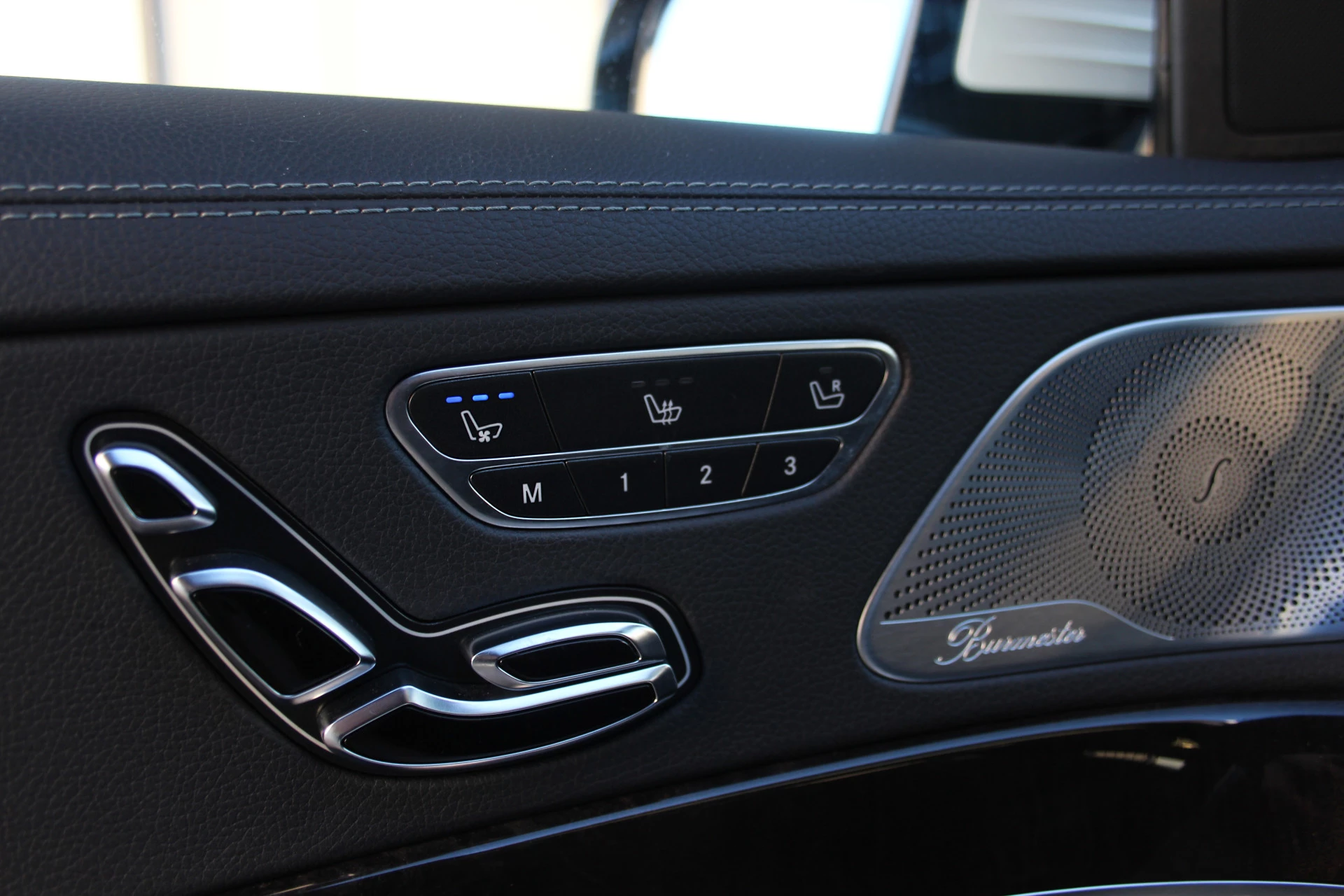 Hoofdafbeelding Mercedes-Benz S-Klasse