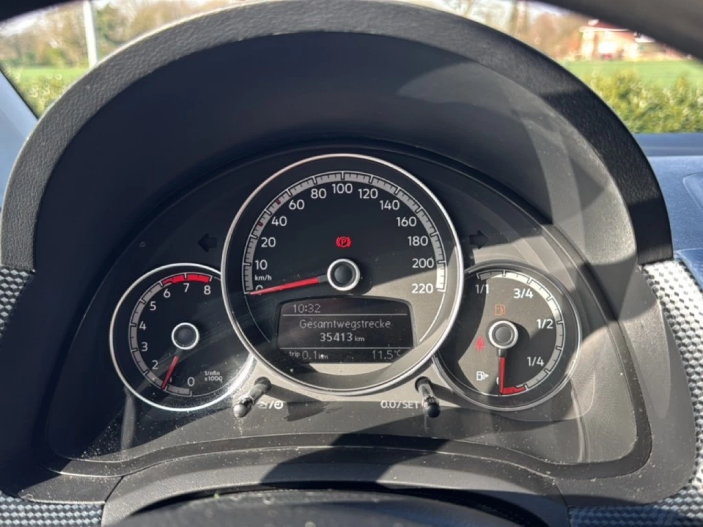 Hoofdafbeelding Volkswagen up!