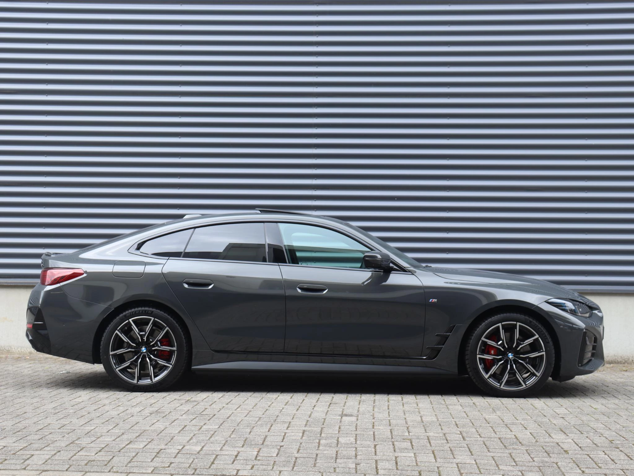 Hoofdafbeelding BMW i4