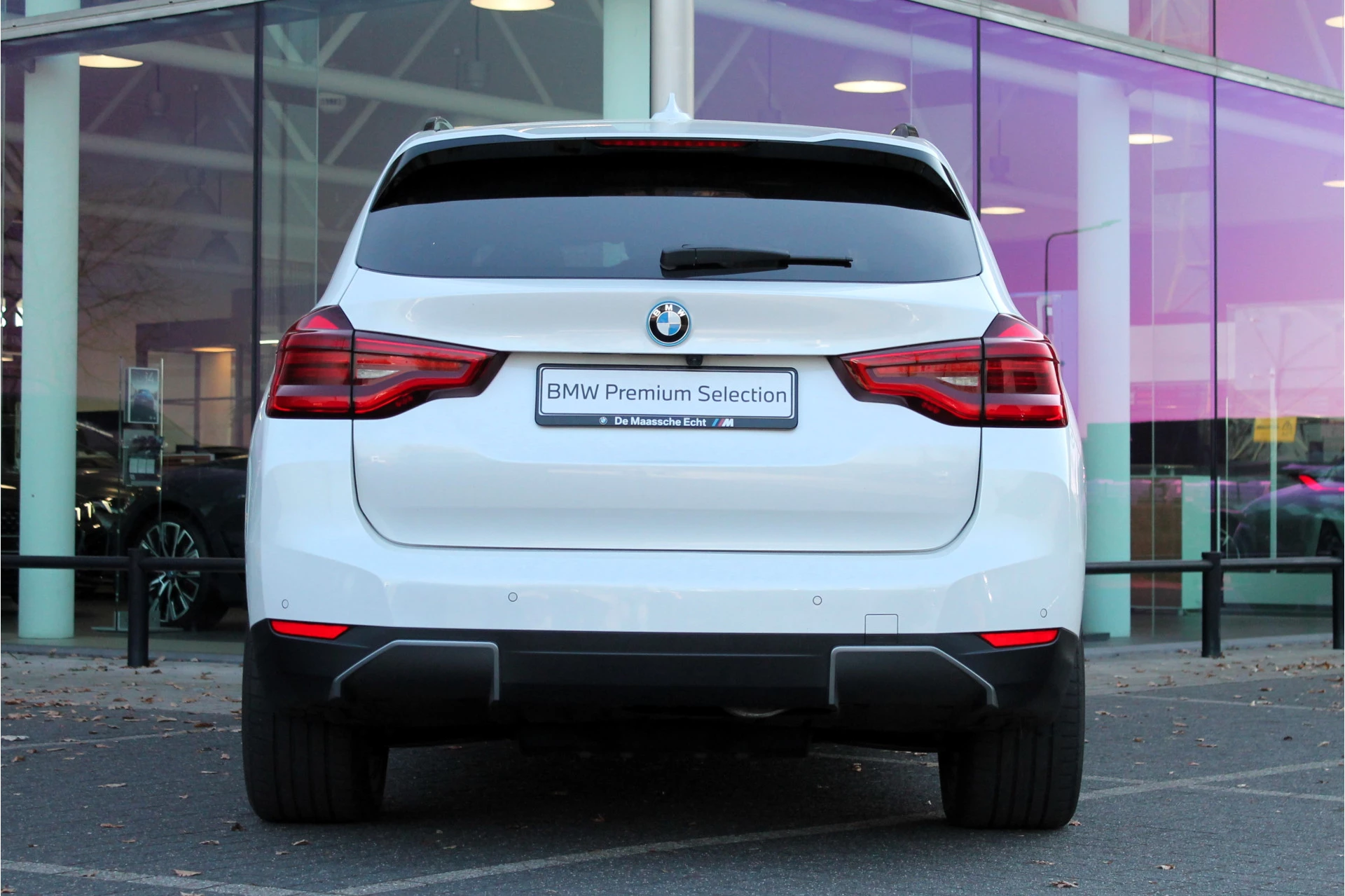 Hoofdafbeelding BMW iX3